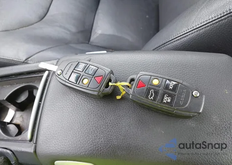 2007 Volvo S60 2.5T z USA, uszkodzony, nr VIN YV1RH592X72636368